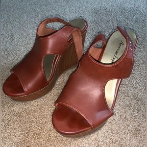 American Eagle Auburn Wedge Heels - Size 7